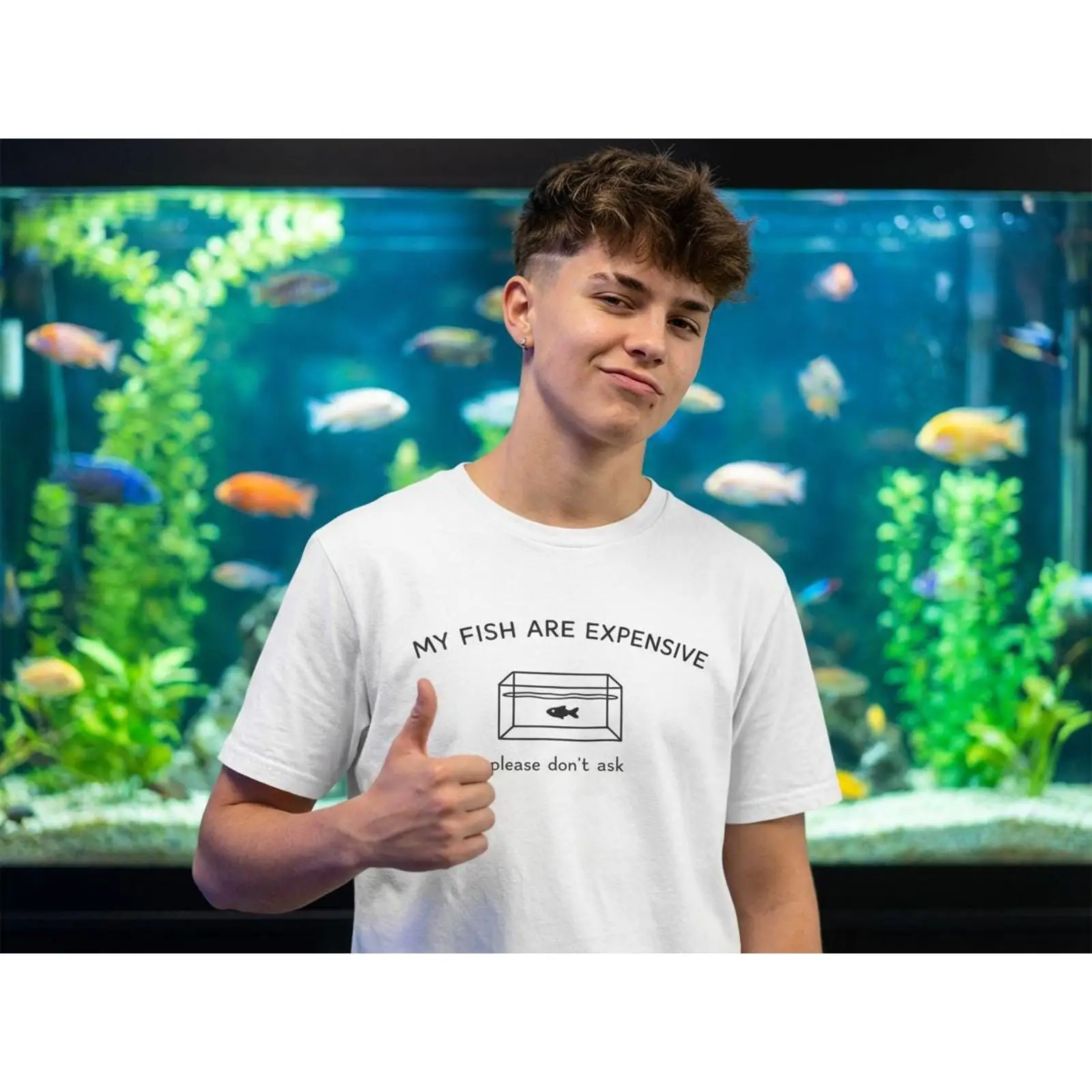 Aquarium My Fish Are Expensive - Aquarium Fish Meme 评论和价格